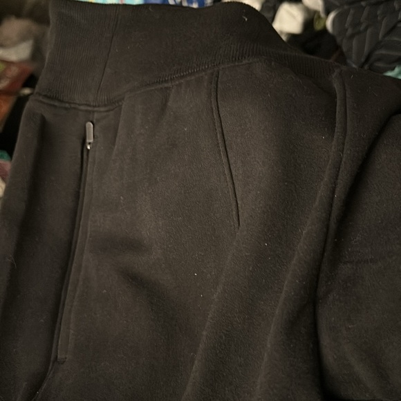 New Athleta Retroplush Straight Leg Pants Basic Black SZ Small - Picture 7 of 7